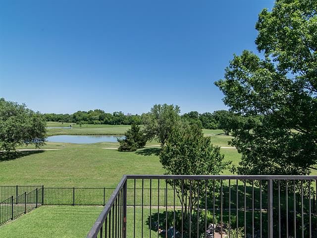 1st image of 7424 Stoney Point Dr