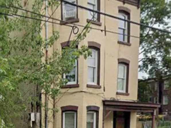 106 Washington St Floor 3, Newburgh, NY 12550