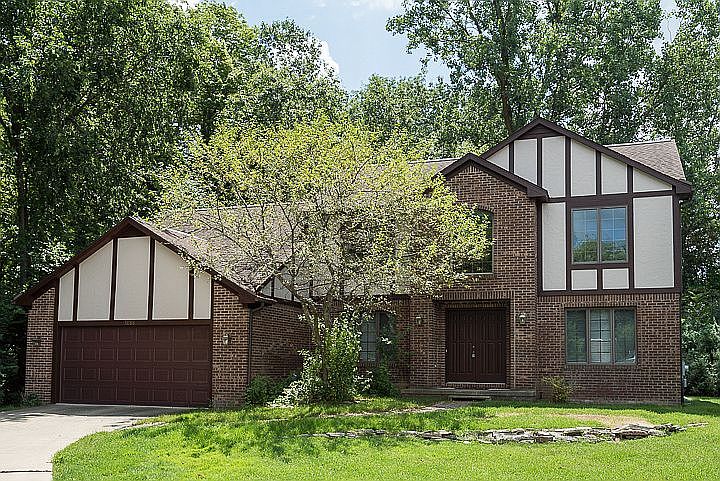 1st image of 3086 N Foxridge Ct