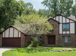 3086 N Foxridge Ct, Ann Arbor, MI 48105
