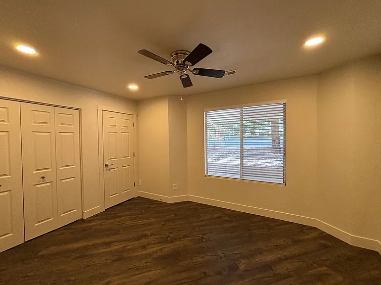 696 N 600 W #B — Photo 9