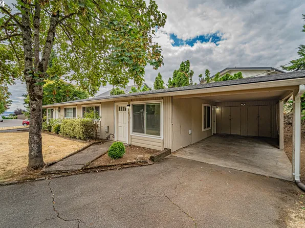 8412 SE Meadow Ln, Vancouver, WA 98664