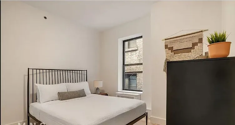 Rented by Dalan Rentals | media 30