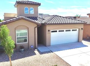 5924 Ermemin Ave NW, Albuquerque, NM 87114
