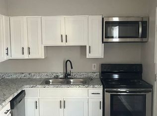 403 College St #C04, Central, SC 29630