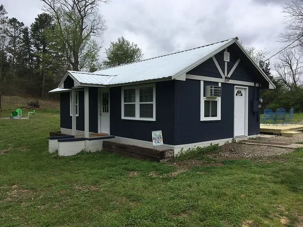 37 Mockingbird Ln, Story, AR 71970