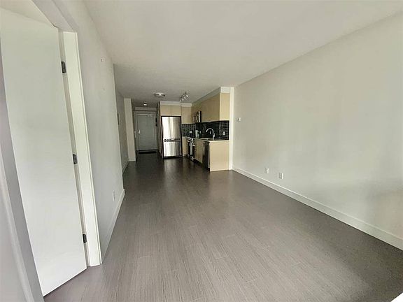 5th image of 1325 Rolston St #1