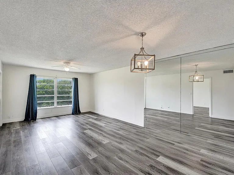 2430 NW 81st Ave #305 — Photo 32