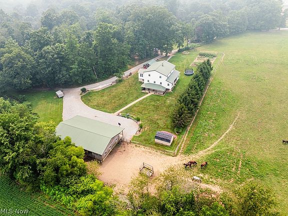 3rd image of 7803 Harrison Rd