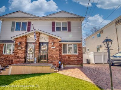 1072 Rensselaer Ave, Staten Island, NY, 10309