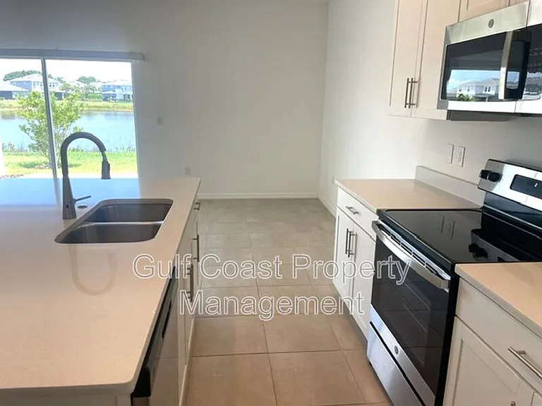 5730 Archipelago St — Photo 5