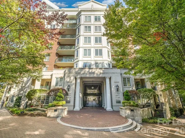 300 W 5th St, Charlotte, NC