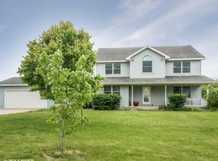 5822 Fairfax St, Norwalk, IA 50211