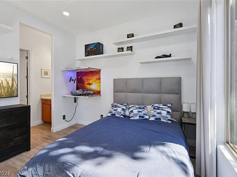 2341 Martinique Ave — Photo 62