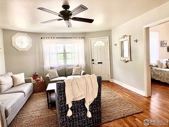 5th image of 204 Park St