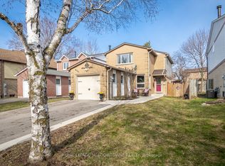 833 Laurier Ave, Milton, ON