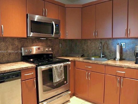 5th image of 200 177th Dr APT 319