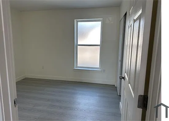 1435 45th Ave — Photo 5