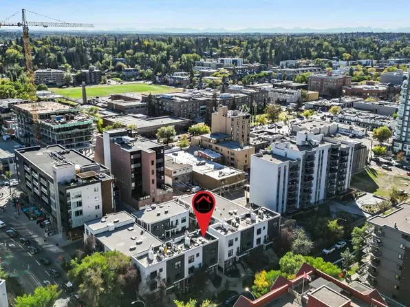 603 N 15th Ave SW #8, Calgary, AB T2R 0R4