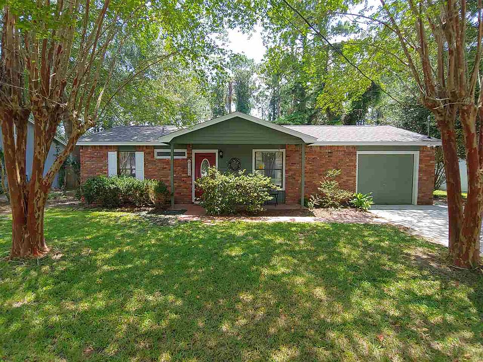 1st image of 2655 Baldwin Dr S