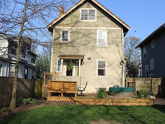 2nd image of 1347 Cryer Ave