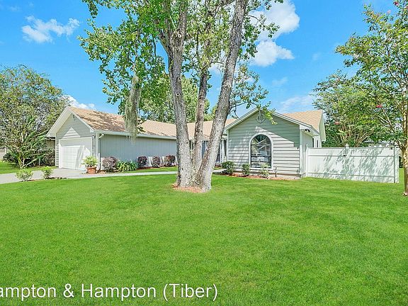5th image of 1451 Rose Hill Dr W