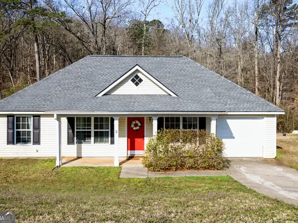 2 Ray Way, Grantville, GA 30220