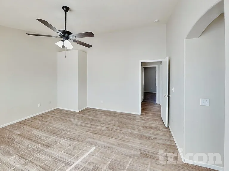 5044 Vista Del Rancho Way — Photo 7