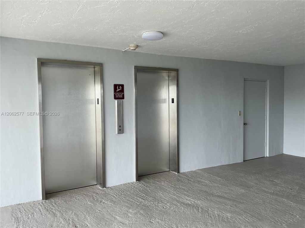 3010 N Course Dr APT 712, photo 8