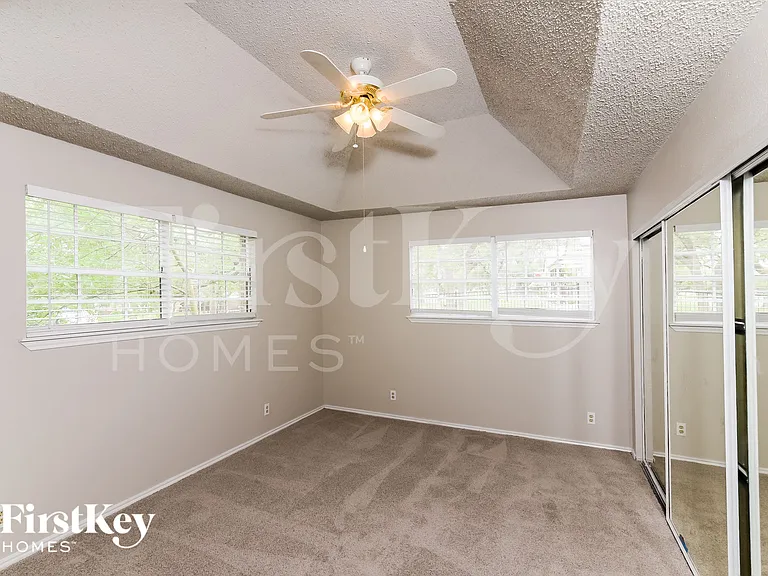 303 Mountain Echo — Photo 11