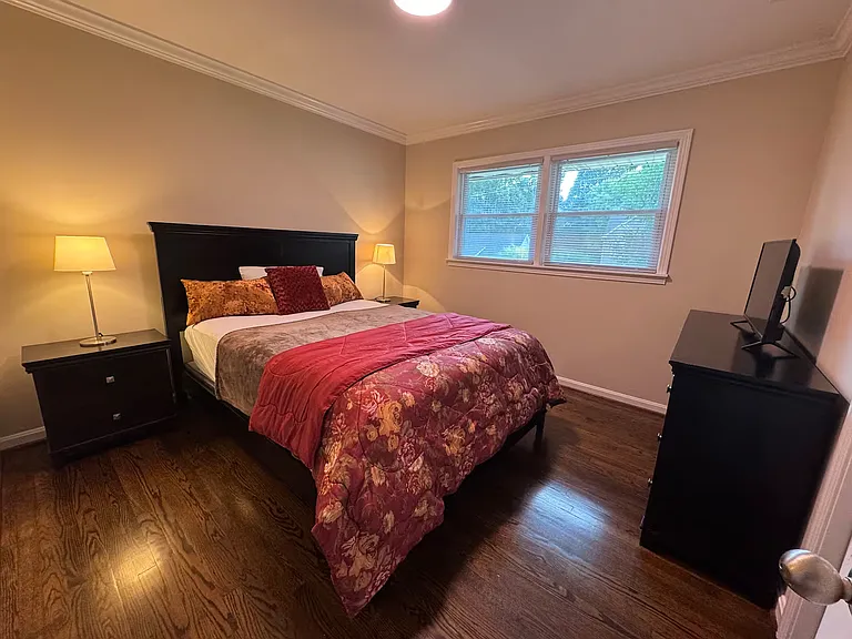 1017 Primrose Dr — Photo 7