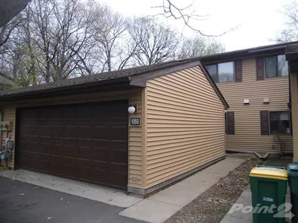 106 South Dr, Circle Pines, MN 55014