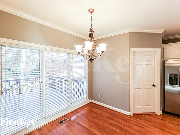 5th image of 4383 Wind Song Ct