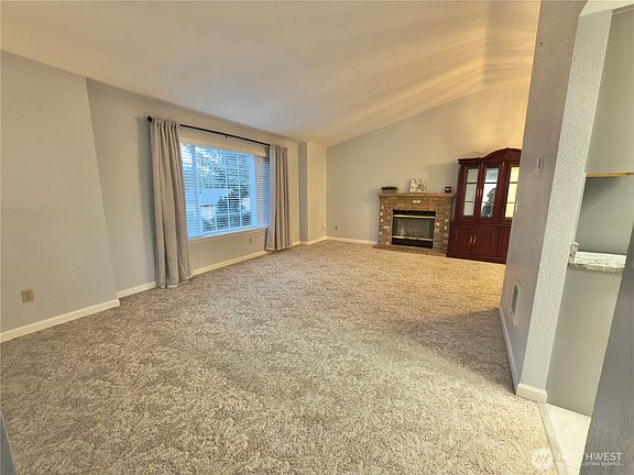 3rd image of 9639 Summerfield Court SE