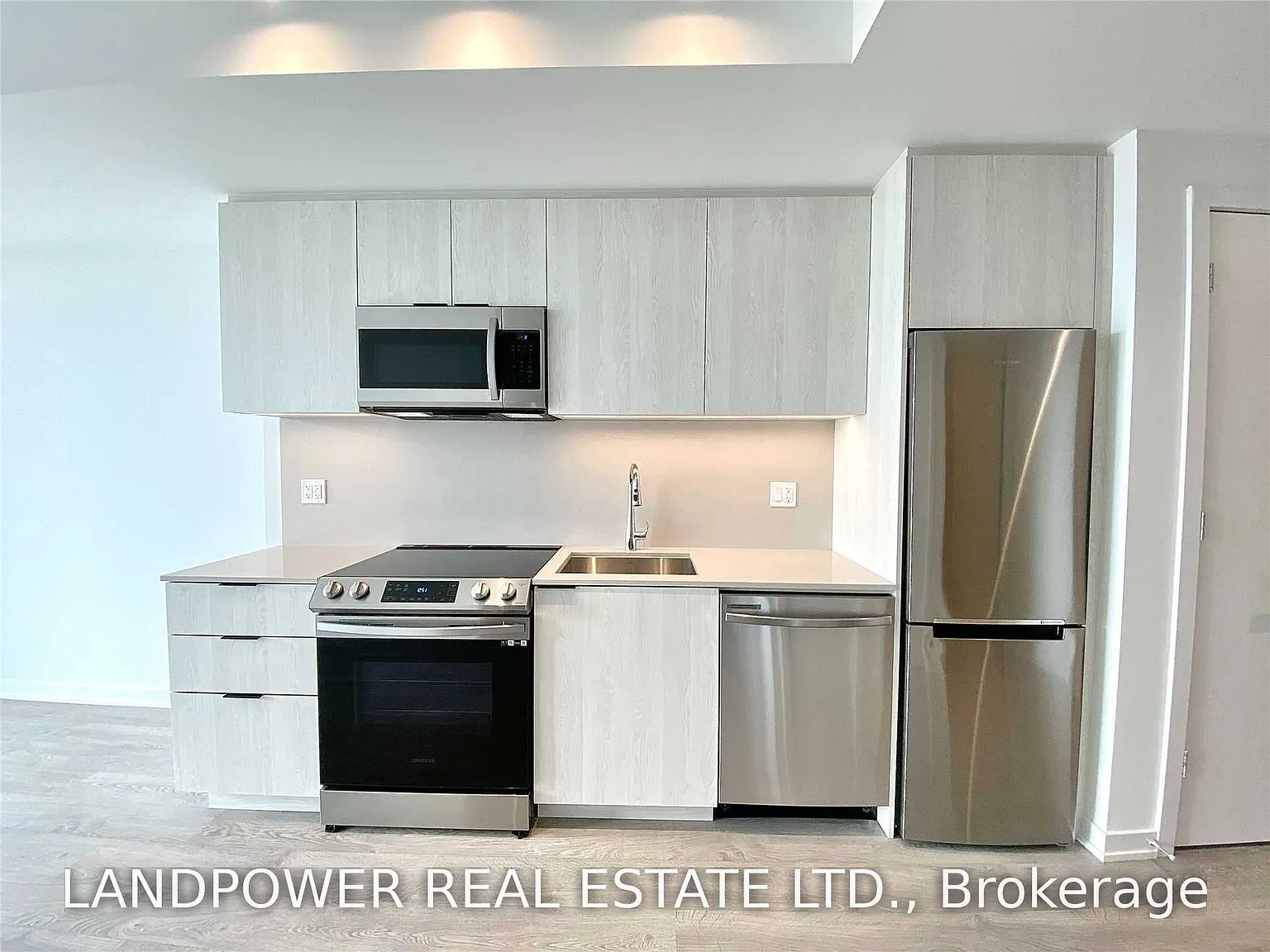 2 bed, $2,300 — Photo 2
