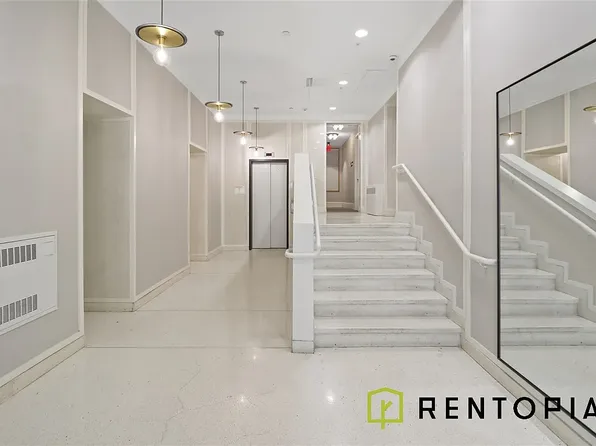 448 Union Avenue image 6 of 9