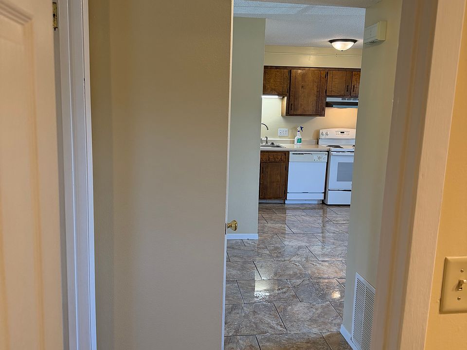 1st image of 1326 N Sprigg St #1