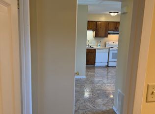 1326 N Sprigg St #1, Cape Girardeau, MO 63701
