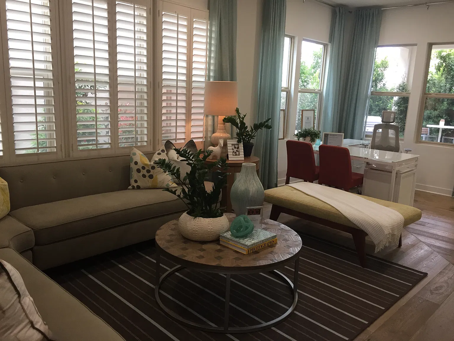 3 bed, 2.5 bath, 1871 sqft, $6,000 — Photo 3