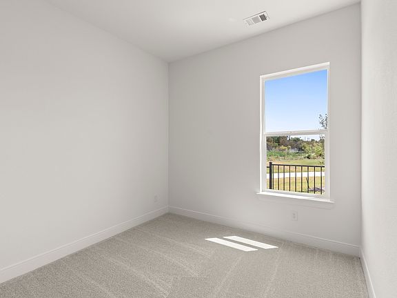 5th image of 5116 Clotho Rd