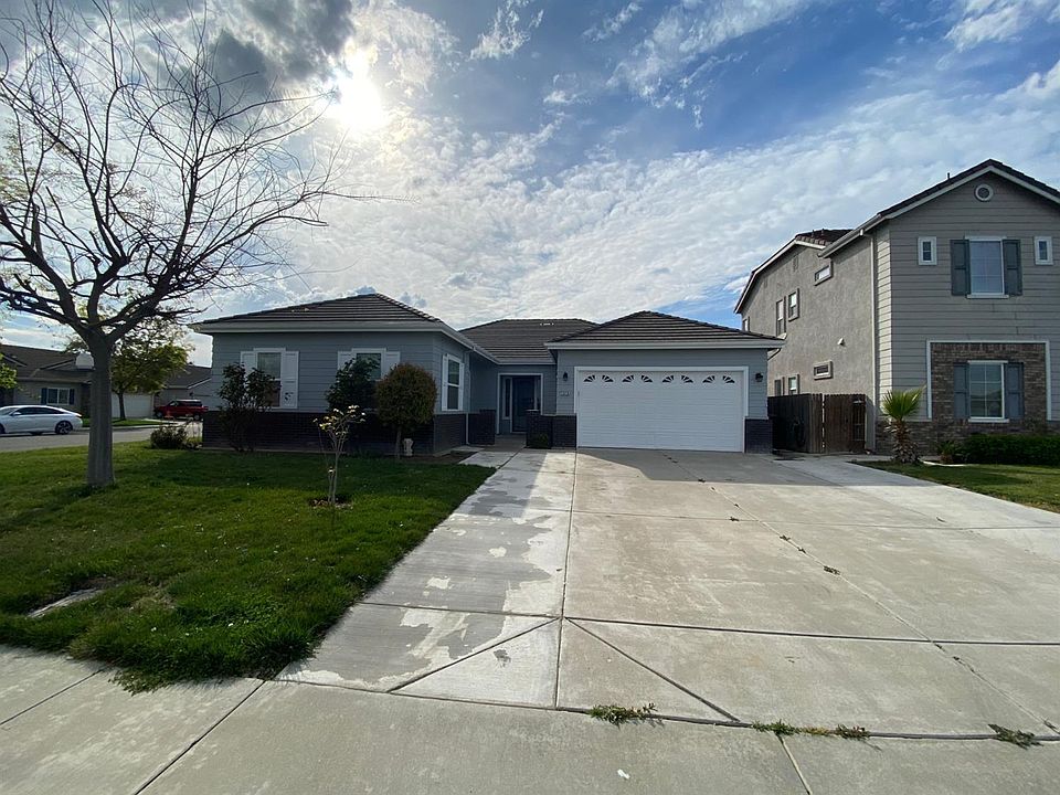 1st image of 1075 Montelena Ave