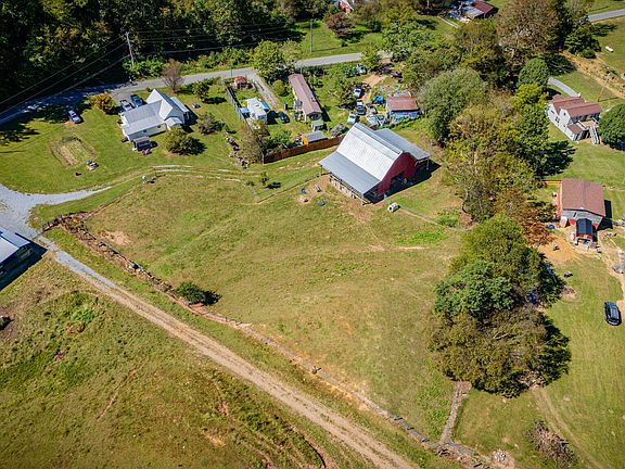 4th image of Bowers Ln