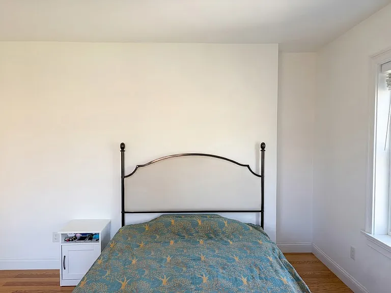 150 Quincy Ave #4E — Photo 26