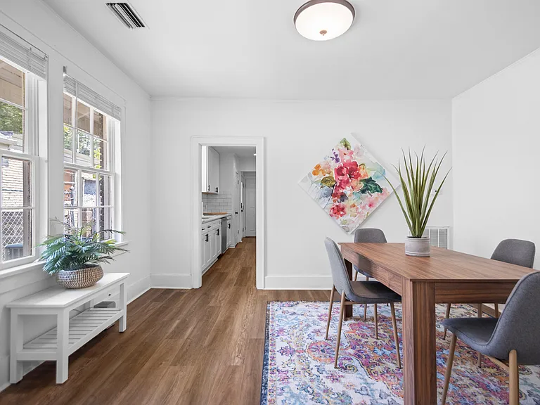 1801 N Polk St — Photo 35
