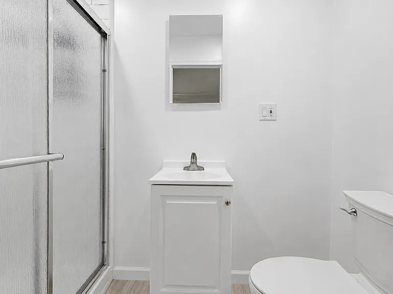 61 Minnesota Ave #2 — Photo 16