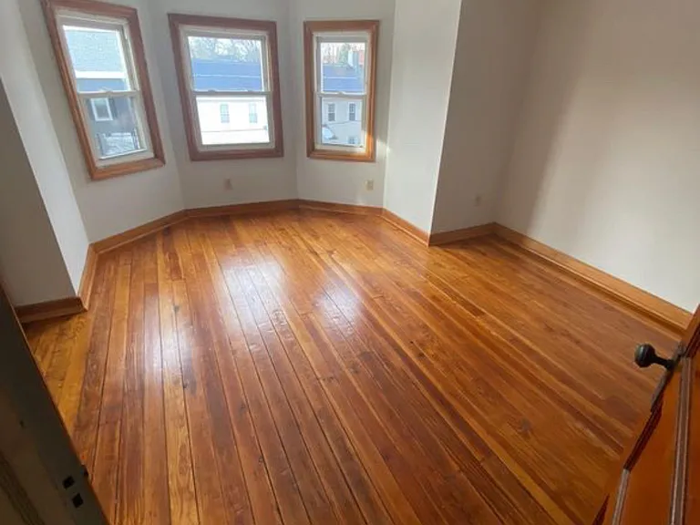 232 Rector St — Photo 10
