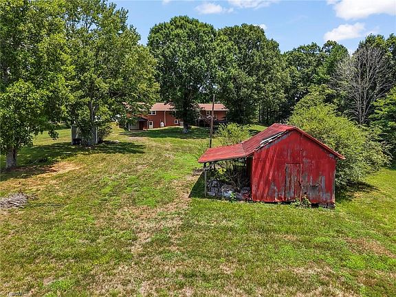 5th image of 342 Culler Rd