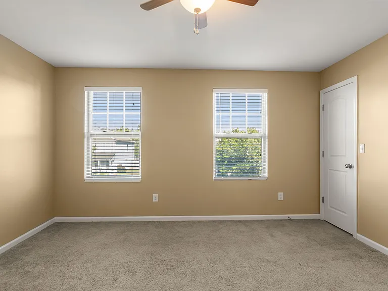 1491 Hyacinthia Ln — Photo 20