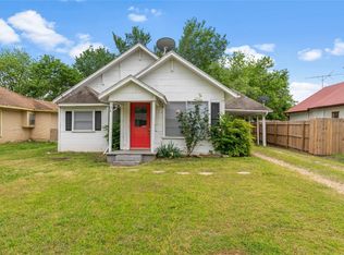 508 E Market St, Mabank, TX 75147