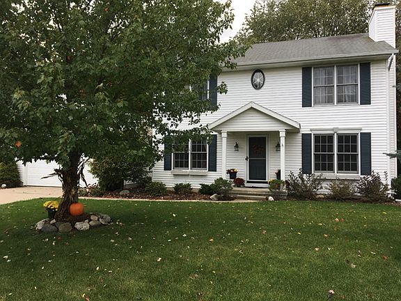 4th image of 8149 Vista Royale Ln NE